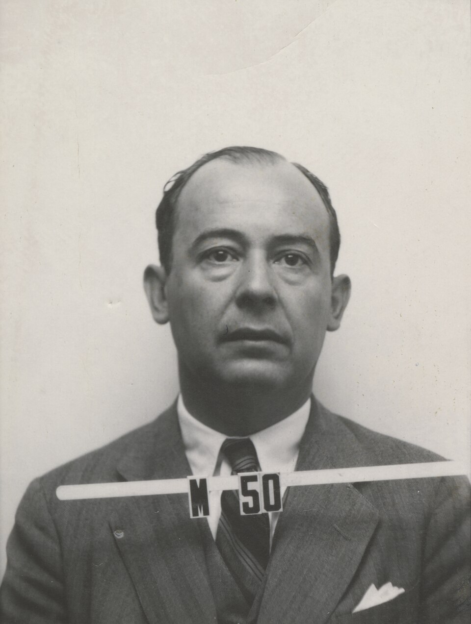 Von Neumann écrit la notice de tous les ordinateurs à venir